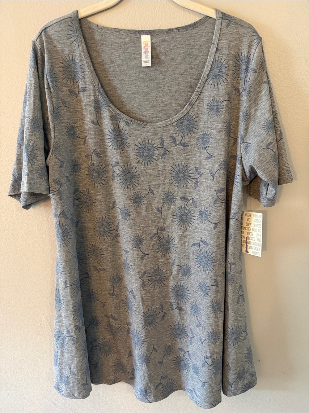 LuLaRoe Grey Scoop Neck Tee with Blue Floral Print